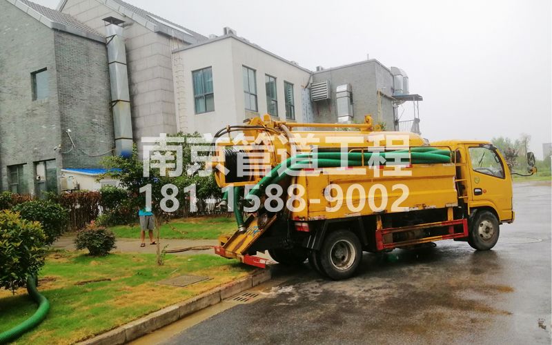 246金山小区化粪池清理